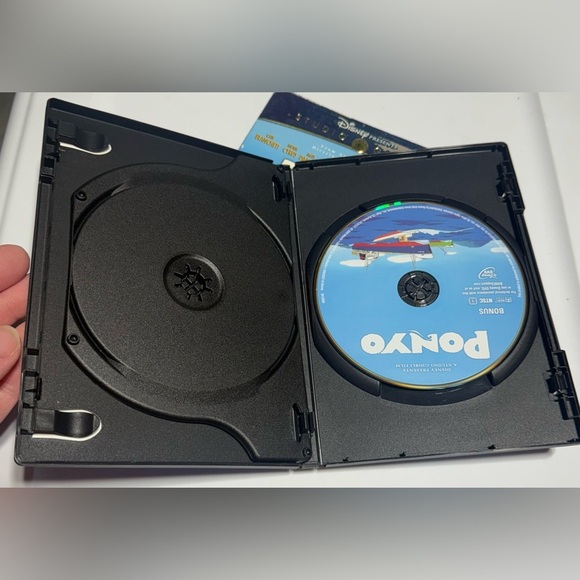 Disney & Studio Ghibli’s Film Ponyo 2”DVD 2 Disc Set - Picture 4 of 4
